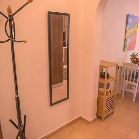 Holiday home Eleonas Aparments 1 *